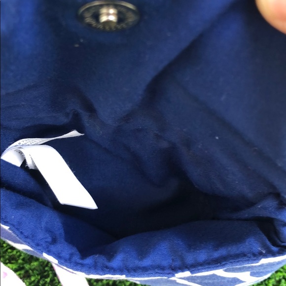 Christine Clark crossbody adjustable strap purse. - Picture 6 of 6